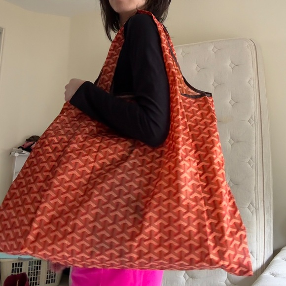 Extra Large Reusable Grocery or Gym Tote Orange Eco-friendly. Daily essentials - Picture 4 of 12